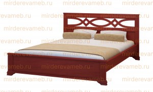 Кровать Лира из массива дерева