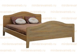 Кровать Сатэра из массива дерева