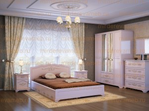 Спальный гарнитур Муза из массива