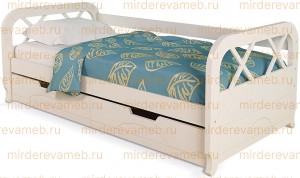 Кровать детская Умка из массива