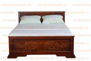 Кровать Дарина из массива дерева