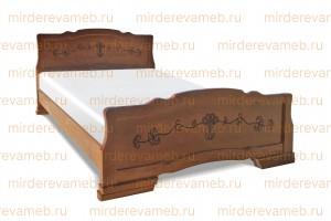 Кровать Ларио из массива дерева