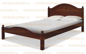 Кровать Скарлет из массива
